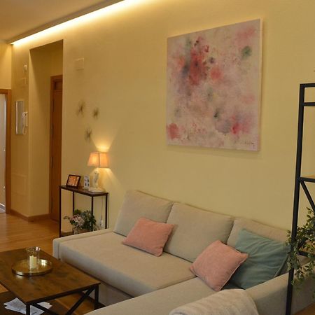 Apartamento Puerta De Cordoba- Exterior Con Balcones Luaran gambar