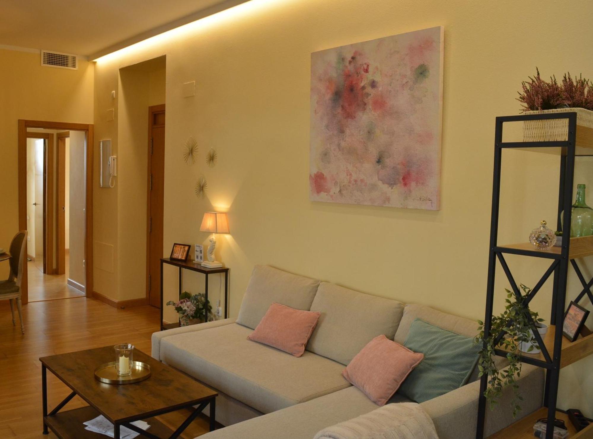 Apartamento Puerta De Cordoba- Exterior Con Balcones Luaran gambar